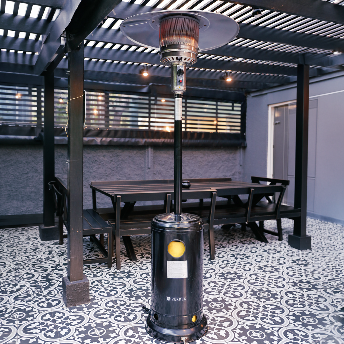 Estufa Exterior Gas Svart Pro + Cobertor de Regalo